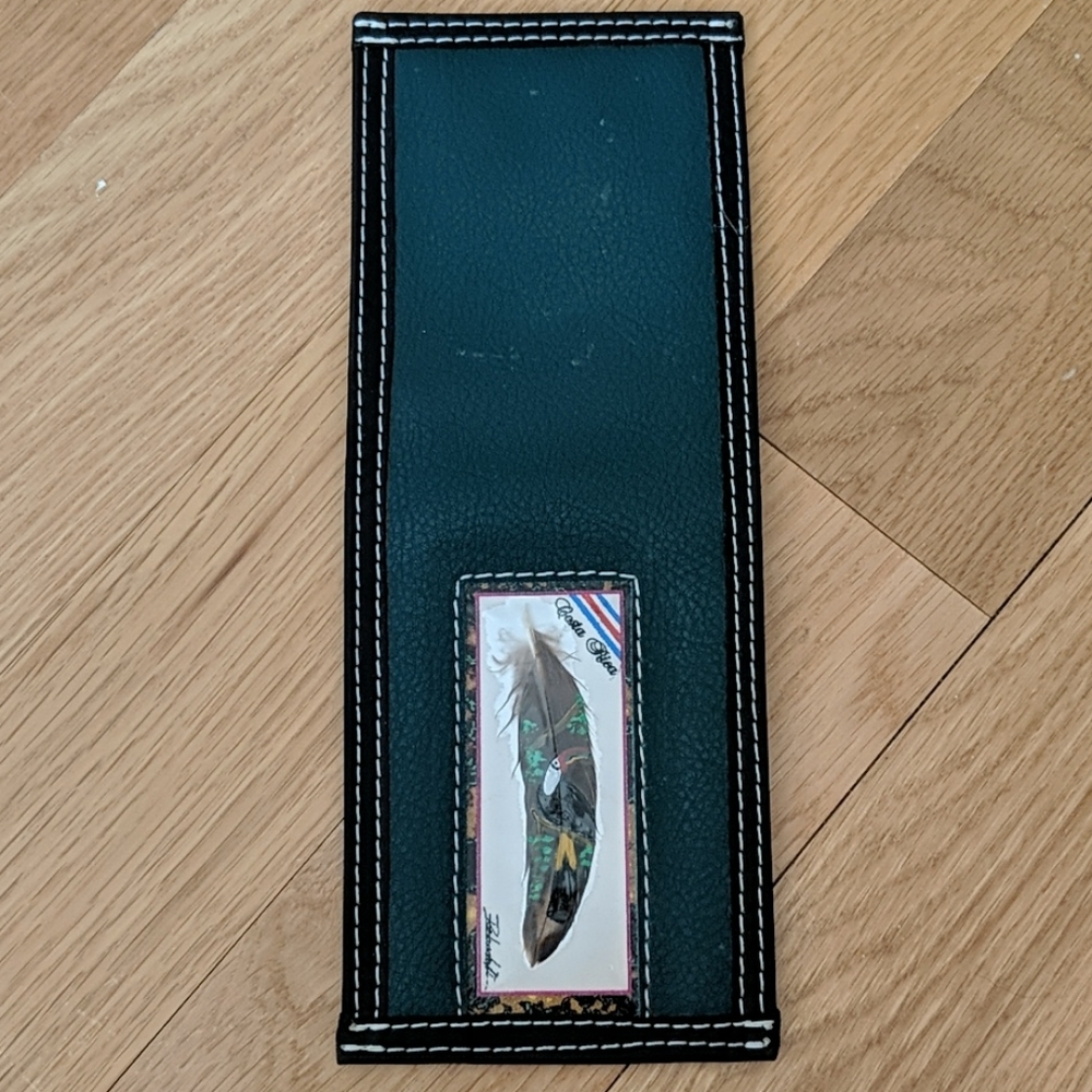 Green Vinyl Tucan Billfold